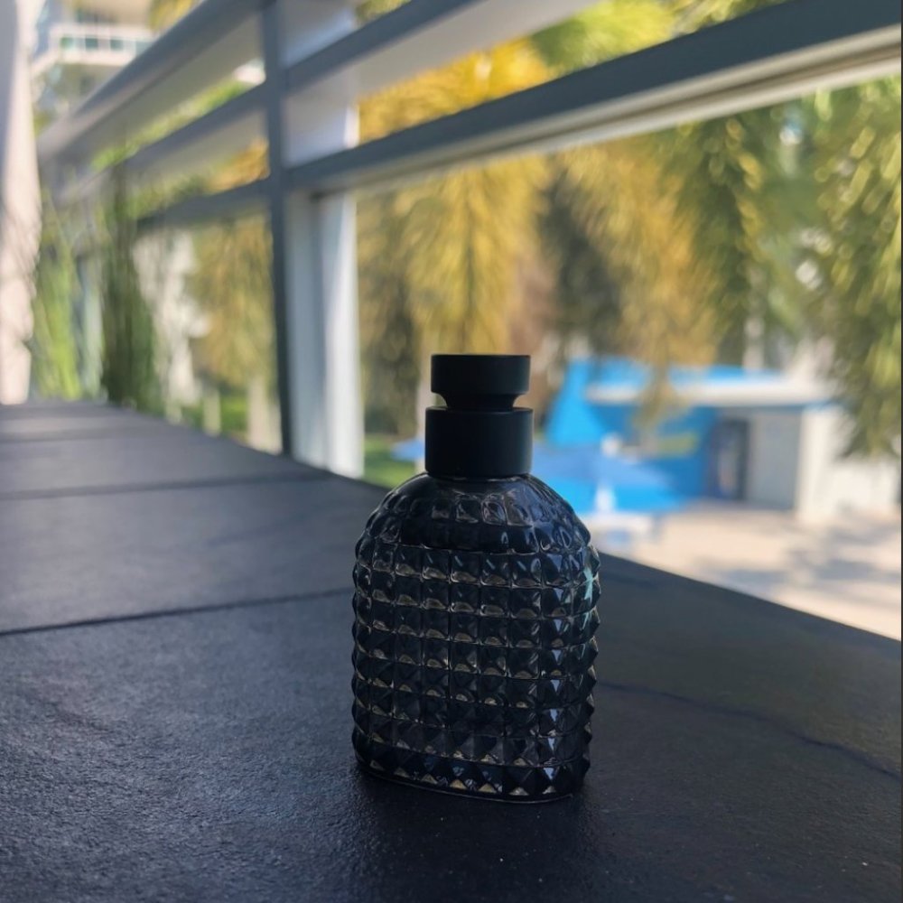 Valentino Uomo born in Roma Eau de toilette 4 ml new